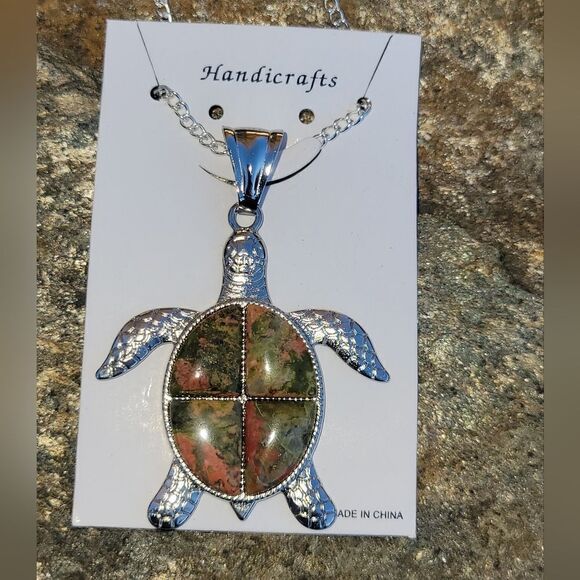Unakite Turtle Necklace - Picture 2 of 8